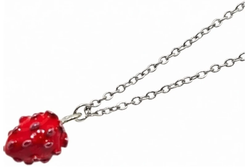 Cadena de acero quirurgico con dije fresa roja 45cm + 5cm